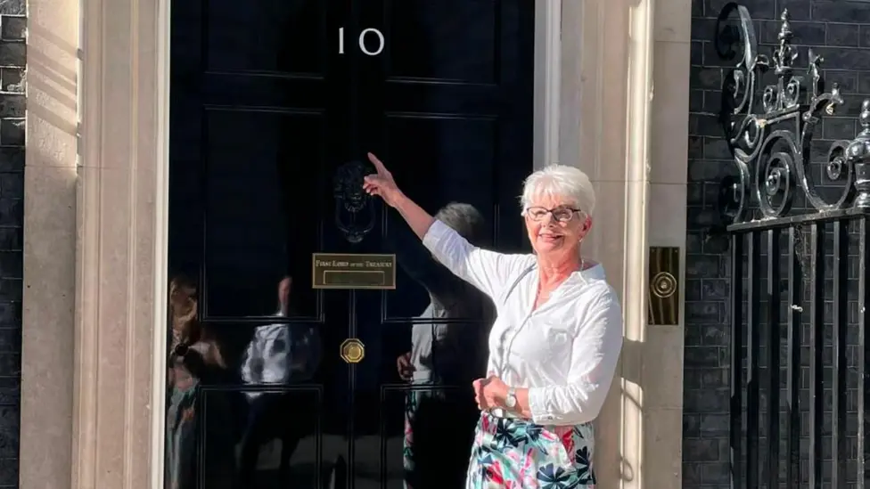 NHS Gardener invited to number 10
