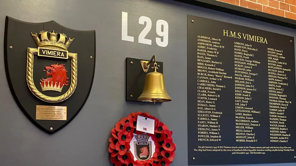 War memorial to stay